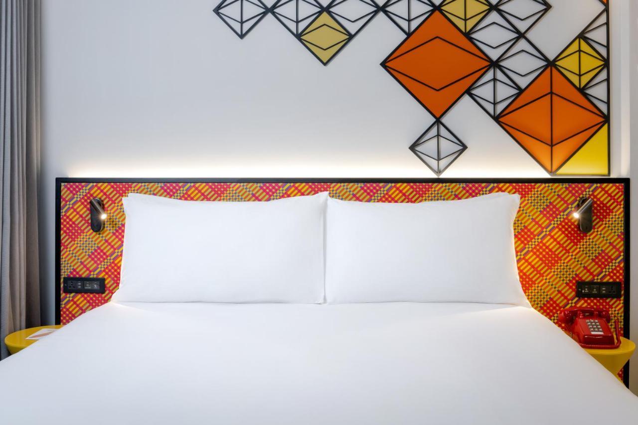Hotel Ibis Styles Bangkok Silom Zewnętrze zdjęcie
